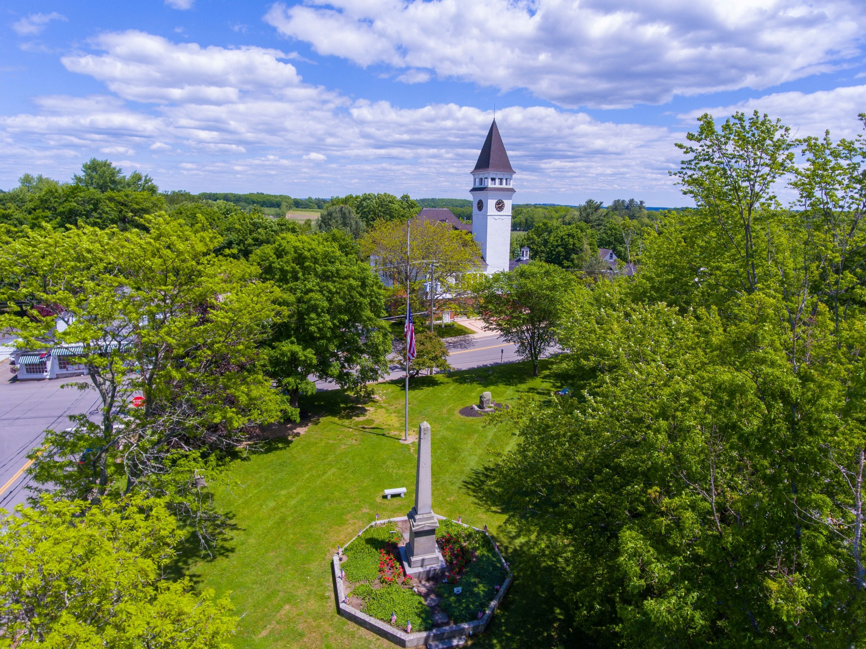Hollis, NH